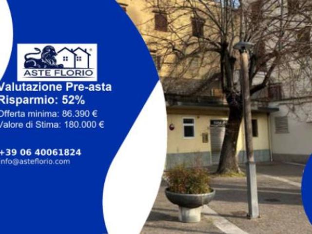 Immobile in asta di 158 m con più di 5 locali in vendita a Montevarchi