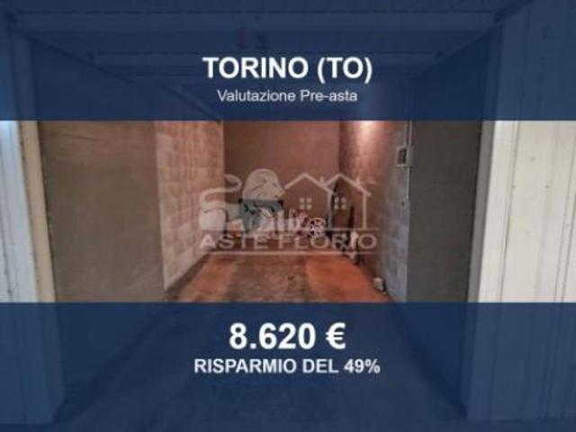Immobile in asta di 15 m in vendita a Torino