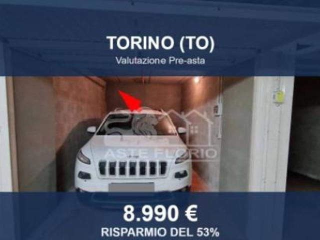 Immobile in asta di 15 m in vendita a Torino