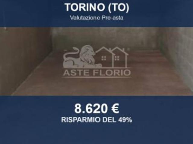 Immobile in asta di 15 m in vendita a Torino