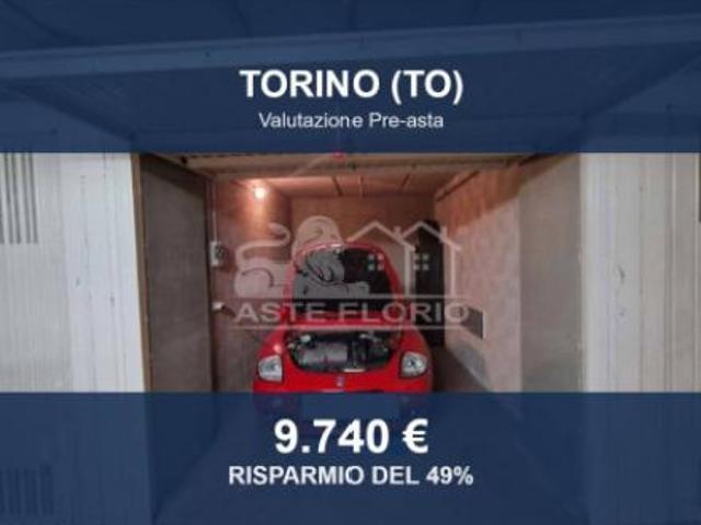 Immobile in asta di 15 m in vendita a Torino