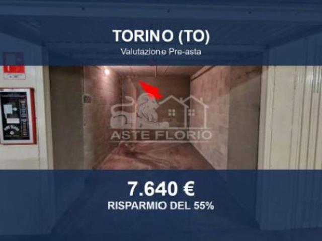 Immobile in asta di 15 m in vendita a Torino