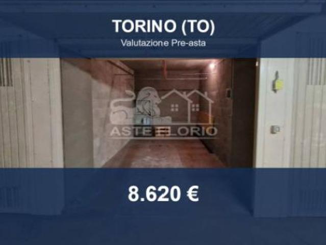 Immobile in asta di 15 m in vendita a Torino
