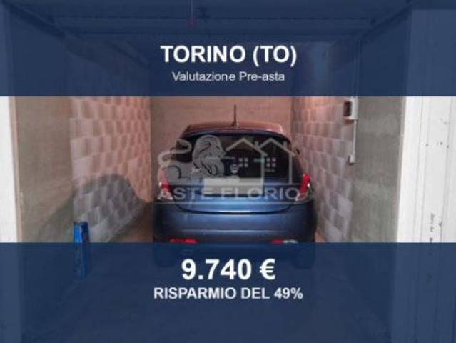 Immobile in asta di 15 m in vendita a Torino