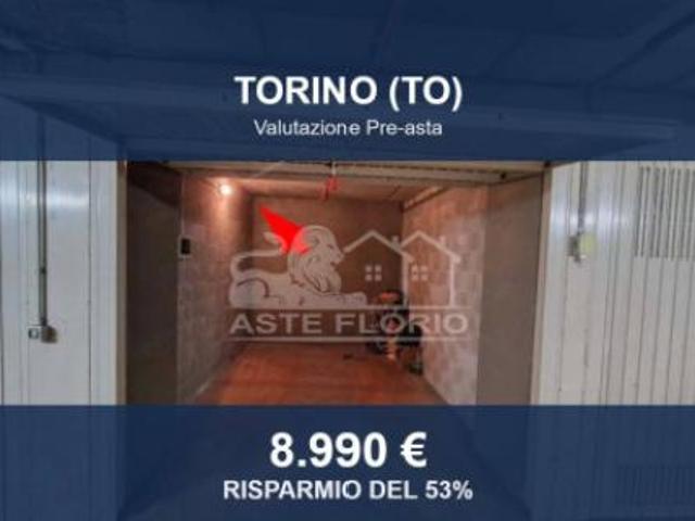 Immobile in asta di 15 m in vendita a Torino