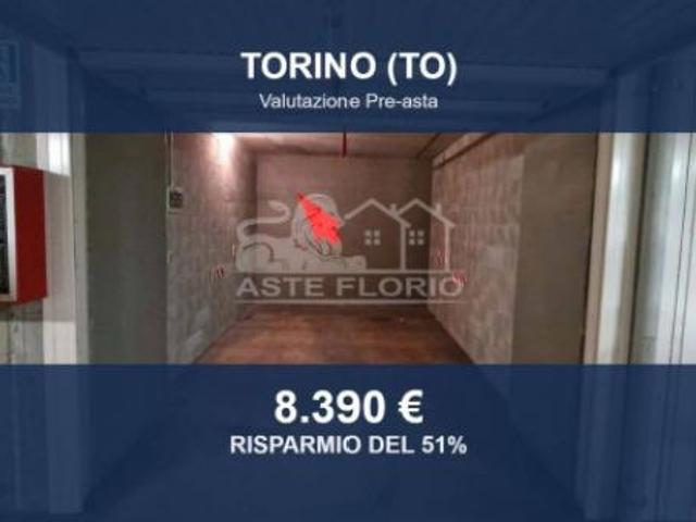 Immobile in asta di 15 m in vendita a Torino