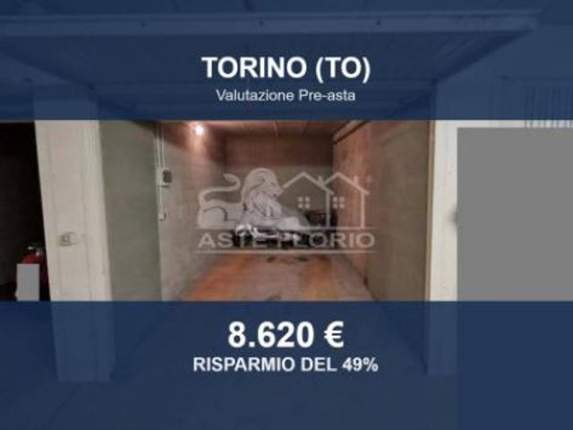 Immobile in asta di 15 m in vendita a Torino