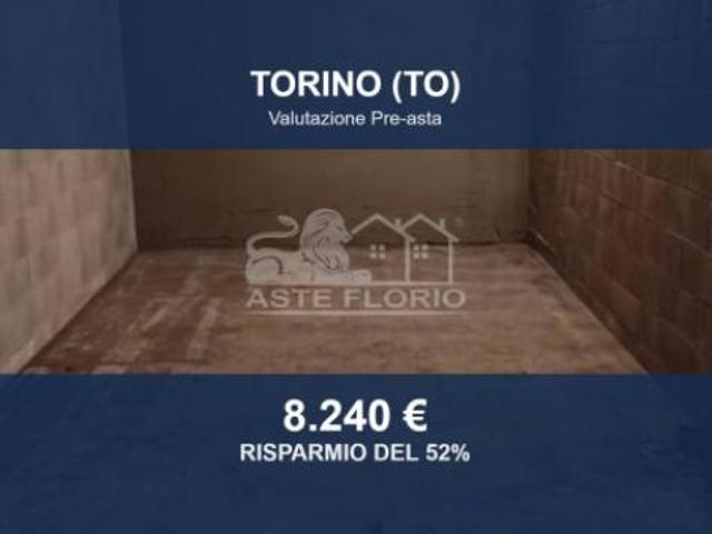 Immobile in asta di 15 m in vendita a Torino