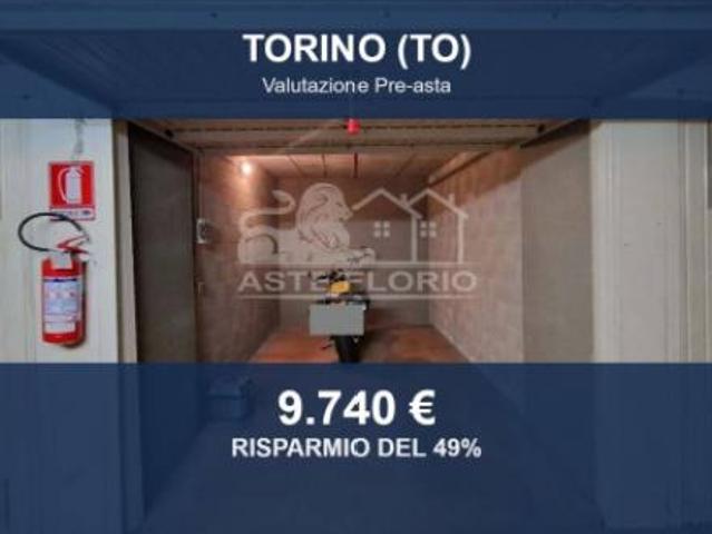 Immobile in asta di 15 m in vendita a Torino