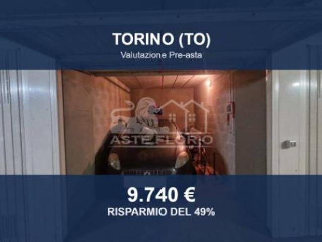 Immobile in asta di 15 m in vendita a Torino