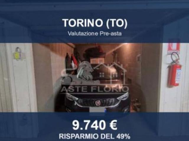 Immobile in asta di 15 m in vendita a Torino