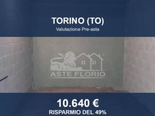 Immobile in asta di 15 m in vendita a Torino