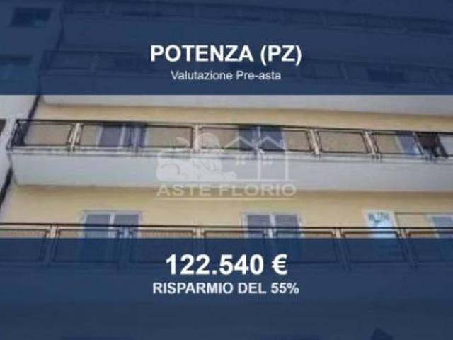 Immobile in asta di 160 m con più di 5 locali in vendita a Potenza