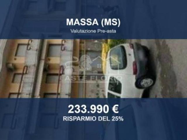 Immobile in asta di 160 m in vendita a Massa