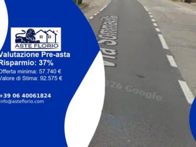 Immobile in asta di 161 m, box auto in vendita a Tombolo