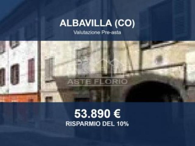 Immobile in asta di 161 m con più di 5 locali in vendita a Albavilla