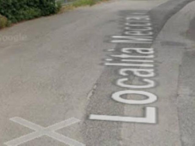 Immobile in asta di 167 m, box auto in vendita a Camerino