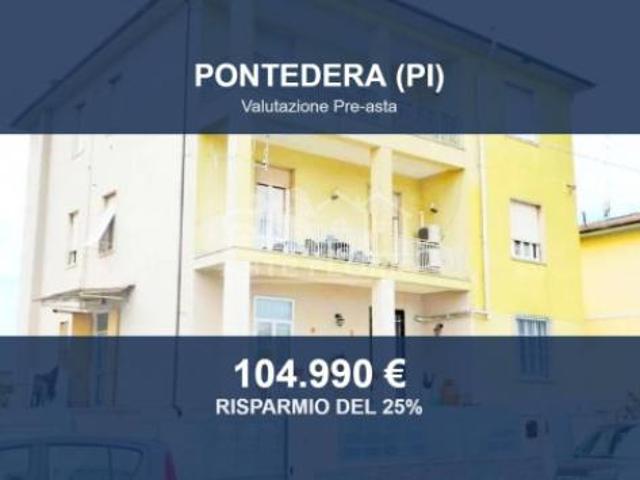 Immobile in asta di 164 m, box auto in vendita a Pontedera