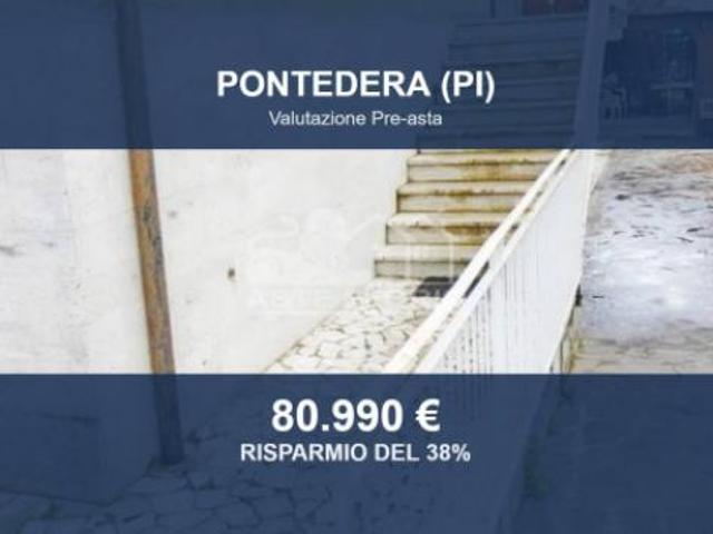 Immobile in asta di 164 m in vendita a Pontedera