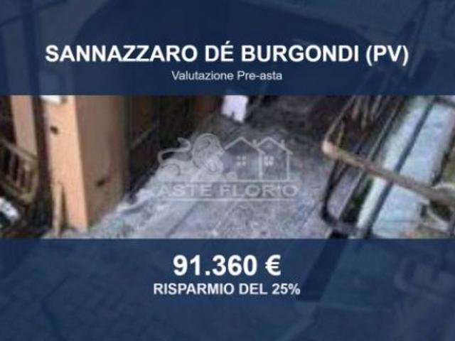 Immobile in asta di 164 m in vendita a Sannazzaro de' Burgondi