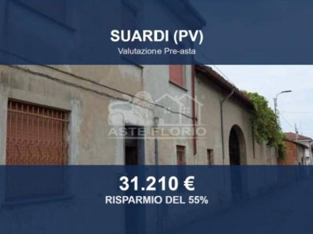 Immobile in asta di 165 m con più di 5 locali in vendita a Suardi
