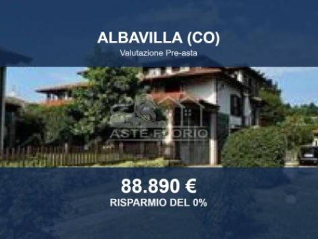 Immobile in asta di 166 m con più di 5 locali in vendita a Albavilla