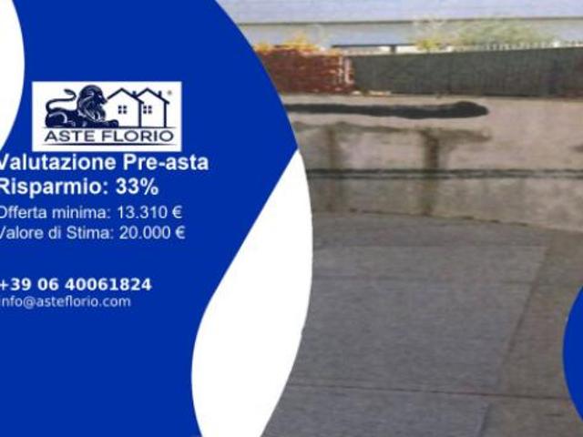 Immobile in asta di 16 m, box auto in vendita a Riva Ligure