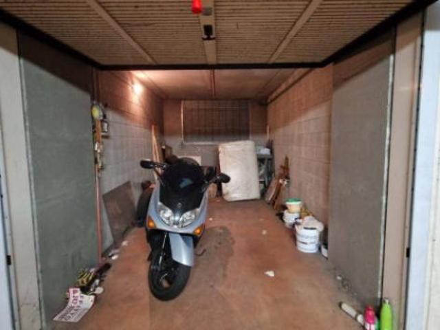 Immobile in asta di 16 m, box auto in vendita a Torino
