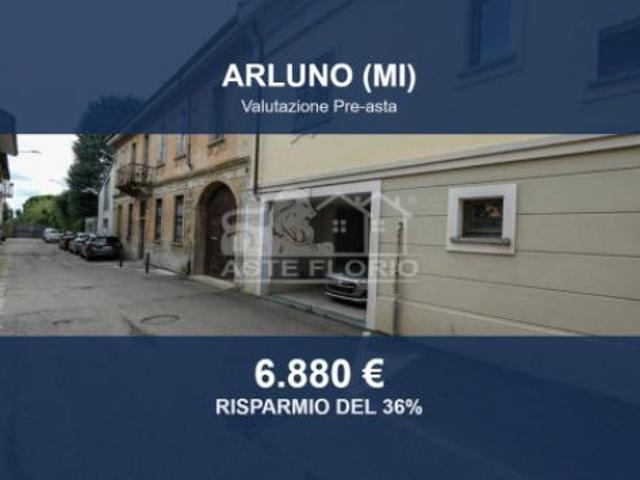 Immobile in asta di 16 m in vendita a Arluno
