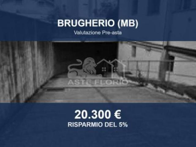 Immobile in asta di 16 m in vendita a Brugherio