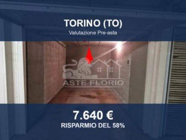 Immobile in asta di 16 m in vendita a Torino