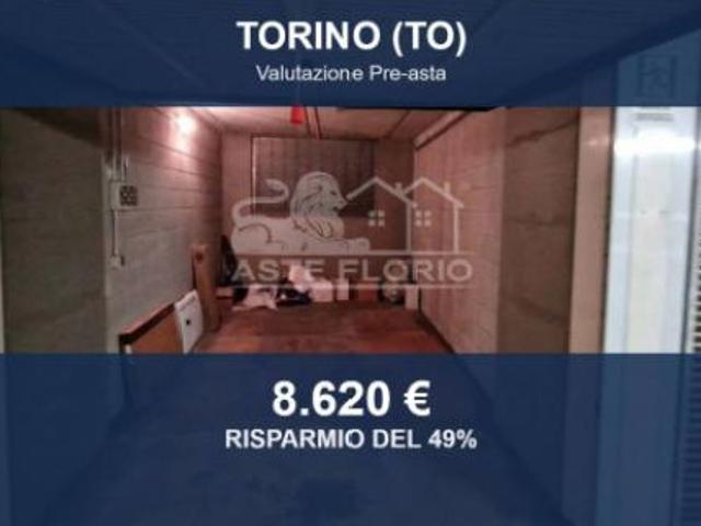 Immobile in asta di 16 m in vendita a Torino