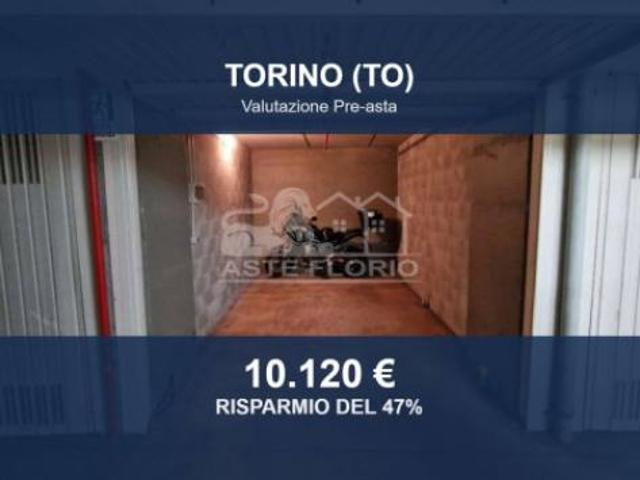 Immobile in asta di 16 m in vendita a Torino