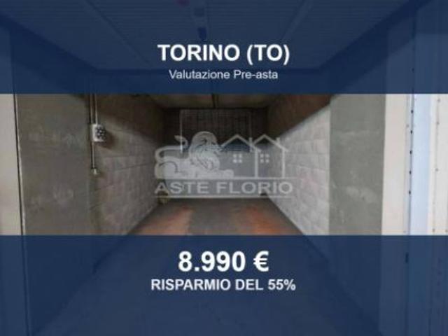 Immobile in asta di 16 m in vendita a Torino