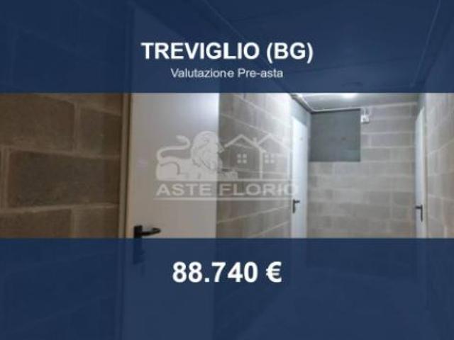 Immobile in asta di 16 m in vendita a Treviglio