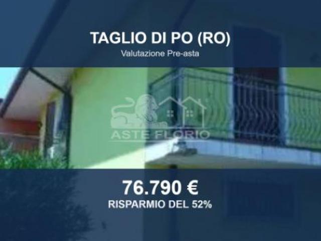 Immobile in asta di 173 m con più di 5 locali e box auto doppio in vendita a Taglio di Po