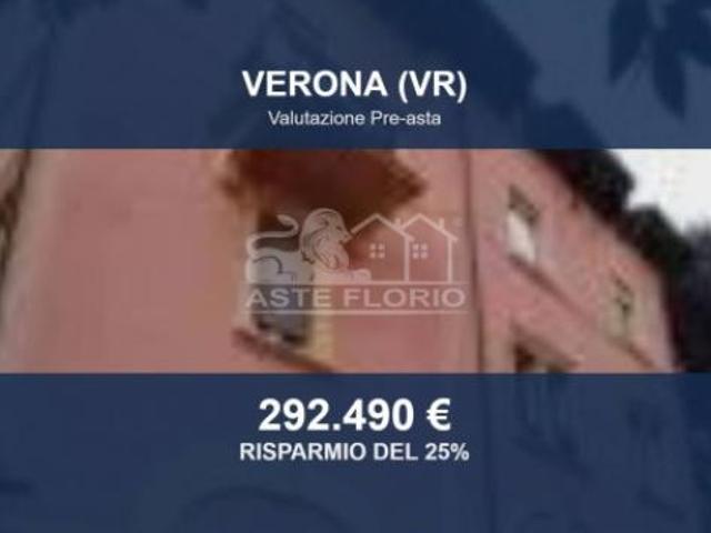Immobile in asta di 173 m con più di 5 locali in vendita a Verona