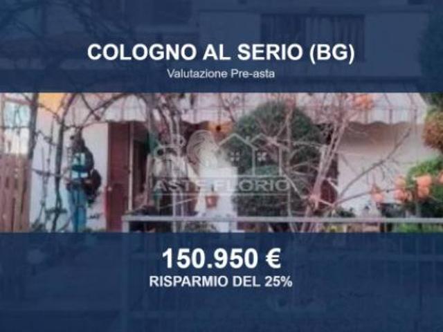 Immobile in asta di 172 m, box auto in vendita a Cologno al Serio