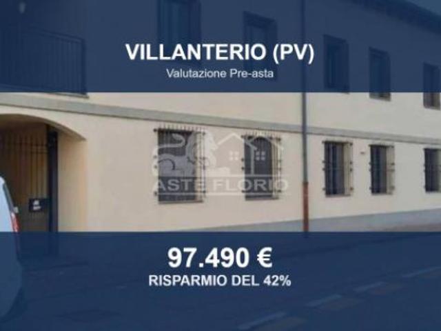 Immobile in asta di 172 m con più di 5 locali e box auto in vendita a Villanterio