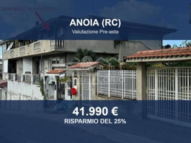 Immobile in asta di 172 m con più di 5 locali in vendita a Anoia