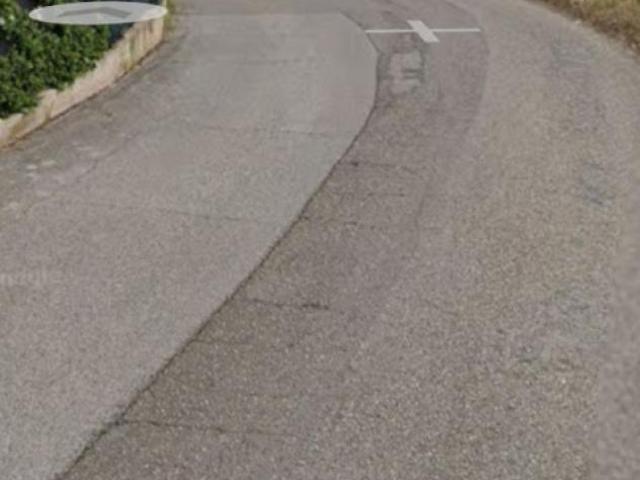Immobile in asta di 2 m con più di 5 locali in vendita a Casamassima