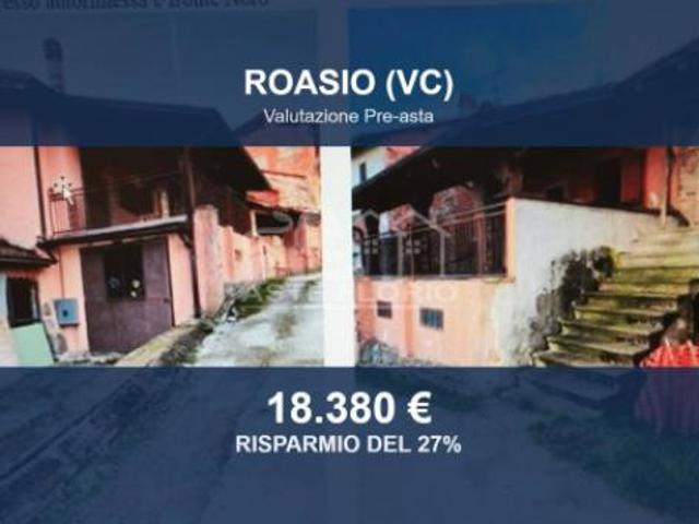 Immobile in asta di 175 m, box auto in vendita a Roasio