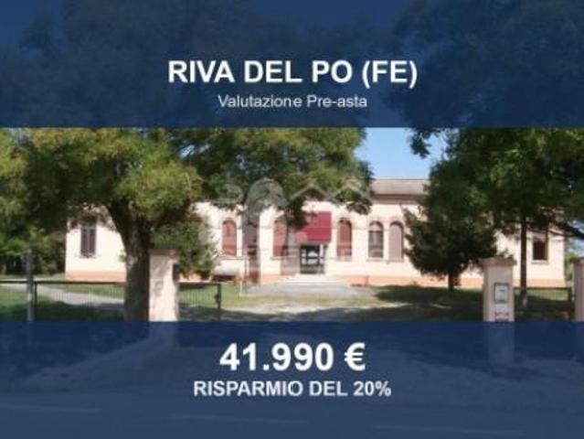 Immobile in asta di 175 m con più di 5 locali e box auto in vendita a Riva del Po