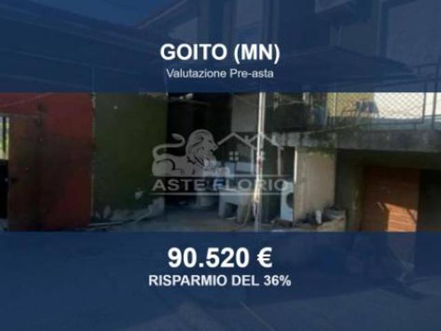 Immobile in asta di 176 m con più di 5 locali e box auto in vendita a Goito