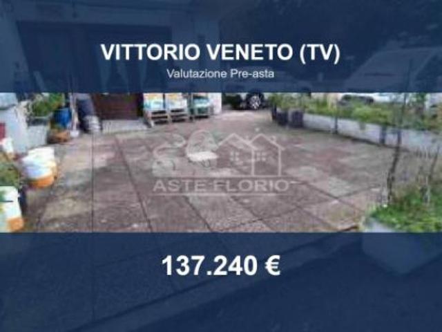 Immobile in asta di 176 m in vendita a Vittorio Veneto