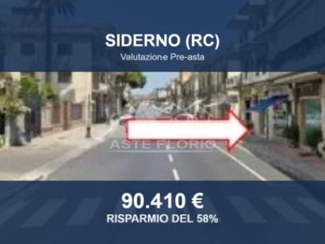 Immobile in asta di 176 m in vendita a Siderno