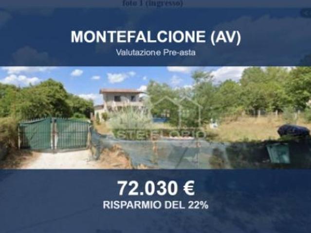 Immobile in asta di 178 m con più di 5 locali in vendita a Montefalcione
