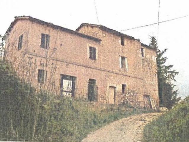 Immobile in asta di 179 m in vendita a Ascoli Piceno