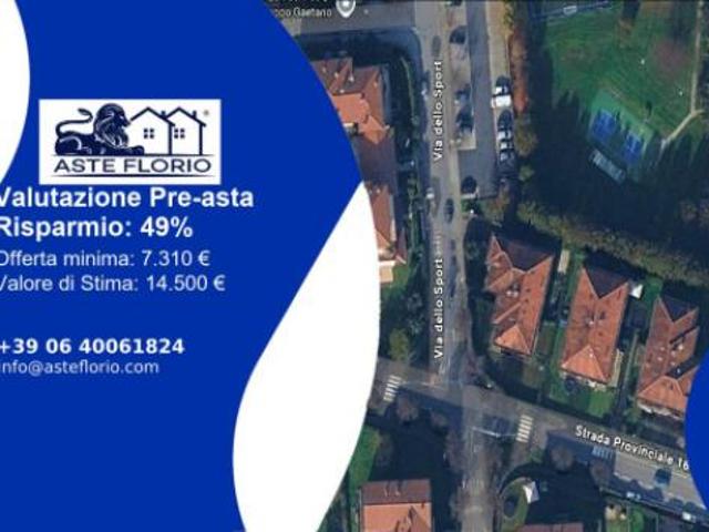 Immobile in asta di 17 m, box auto in vendita a Terno d'Isola