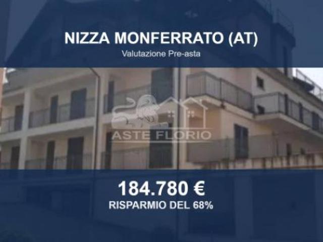 Immobile in asta di 1800 m in vendita a Nizza Monferrato